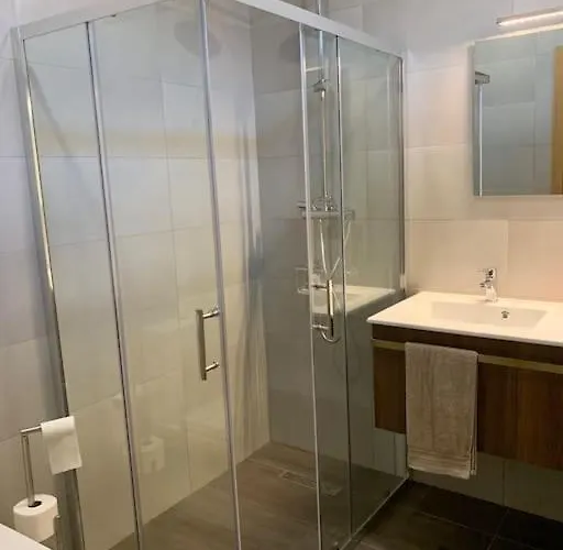 Vakantiehuis Quinta Do Casal Bystol, Casa 1 *